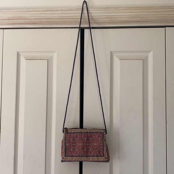 Sundari Embroidered Purse - Picture 2 of 4